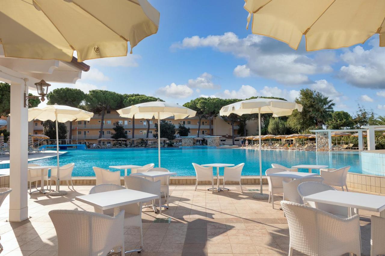 Tirreno Resort Cala Liberotto Exterior foto