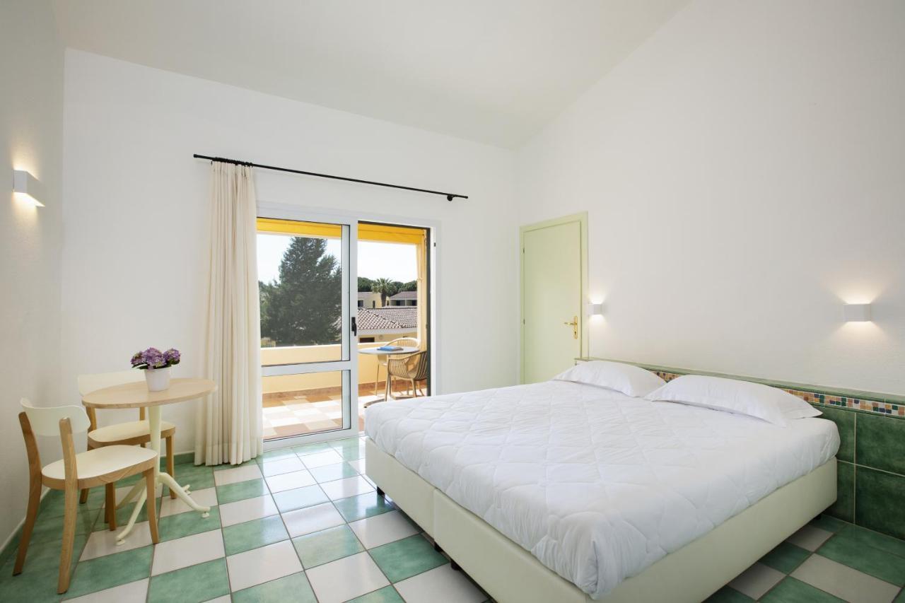 Tirreno Resort Cala Liberotto Exterior foto