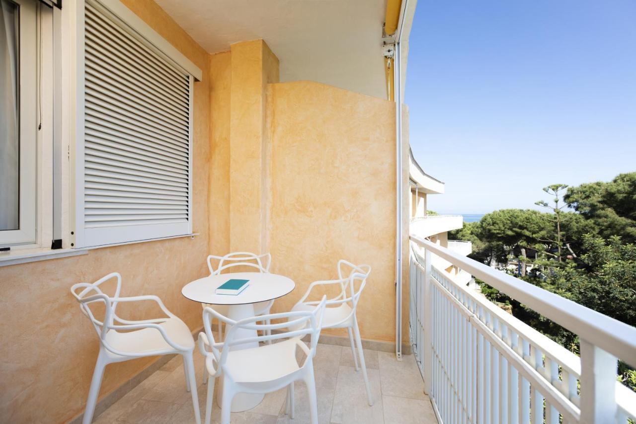 Tirreno Resort Cala Liberotto Exterior foto